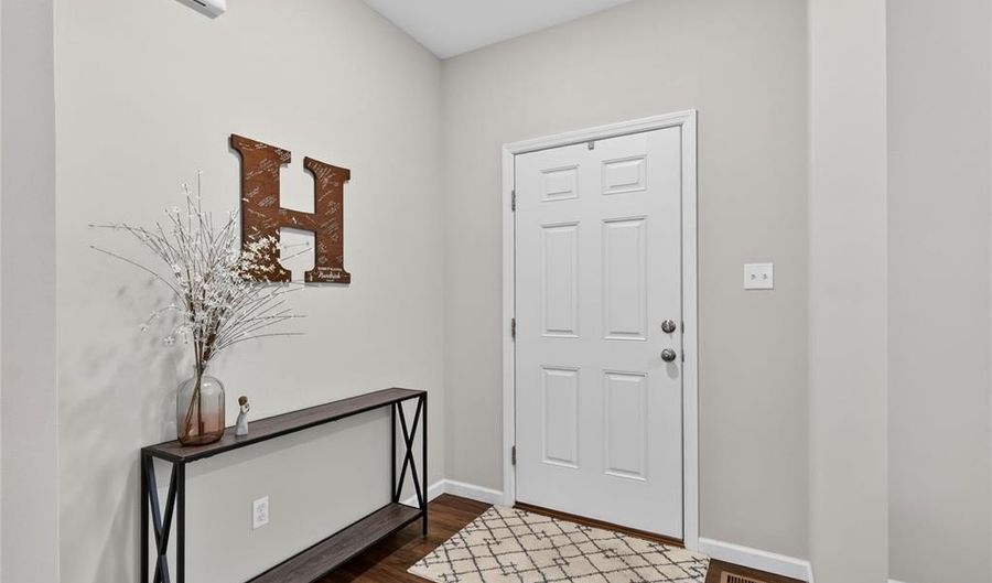 2049 Henley Woods Dr, Arnold, MO 63010 - 4 Beds, 3 Bath