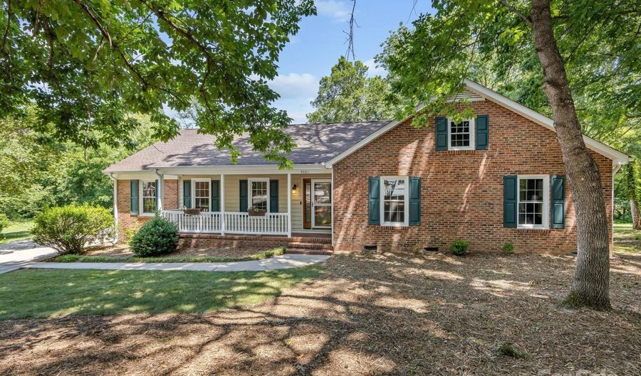 4601 Bournewood Ln, Charlotte, NC 28226 - 4 Beds, 2 Bath