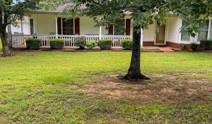 26 Miller Street Cor, Altus, AR 72821 - 3 Beds, 2 Bath