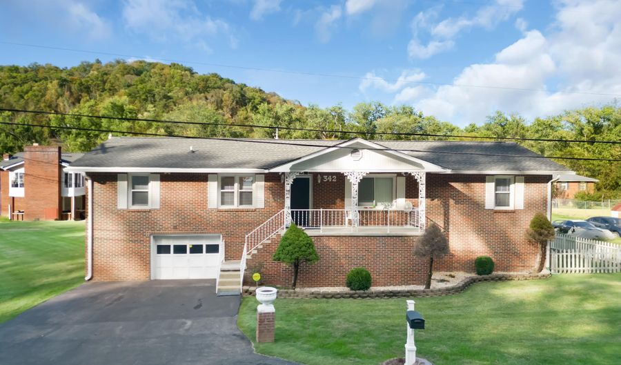 342 Ward Ave, Auxier, KY 41602 - 3 Beds, 2 Bath