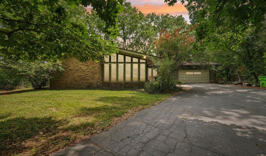 4787 Dawson Dr, Ann Arbor, MI 48103 - 3 Beds, 3 Bath