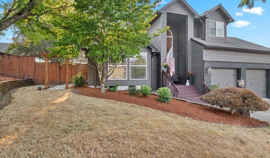 1200 NW THORN Dr, Albany, OR 97321 - 3 Beds, 3 Bath