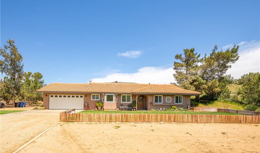 6011 Valley Sage Rd, Acton, CA 93510 - 3 Beds, 2 Bath