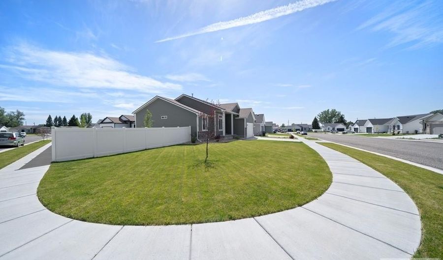 4594 Remuda Rd, Ammon, ID 83406 - 3 Beds, 2 Bath