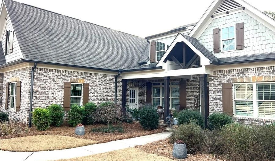 6332 Granbury Walk, Acworth, GA 30101 - 5 Beds, 4 Bath