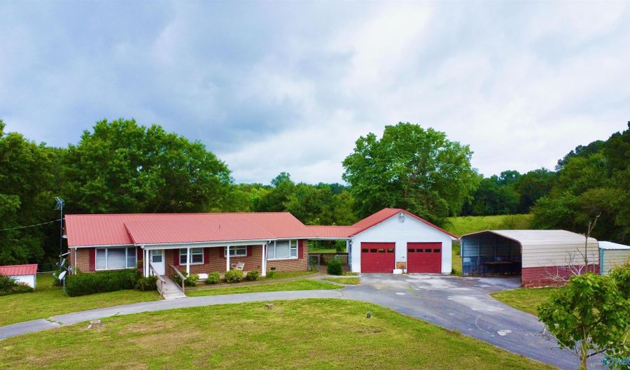 792 County Road 1834, Arab, AL 35016 - 3 Beds, 2 Bath