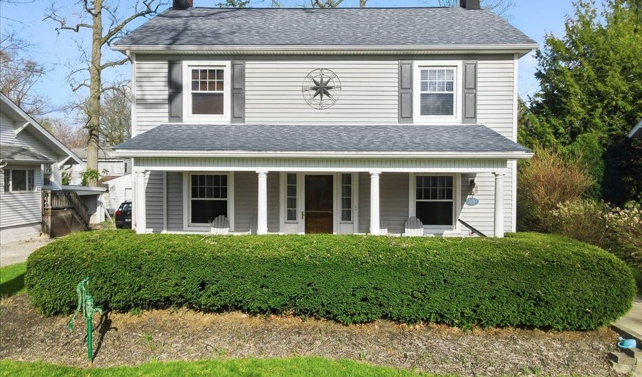 2616 Ridgewood Ave, Alliance, OH 44601 - 4 Beds, 2 Bath