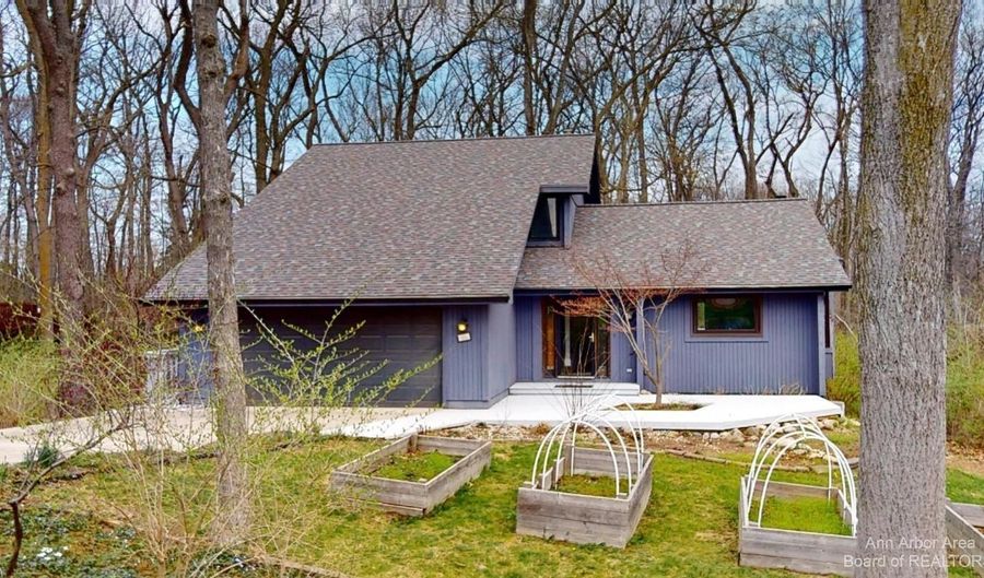 1280 Sunset Rd, Ann Arbor, MI 48103 - 4 Beds, 3 Bath