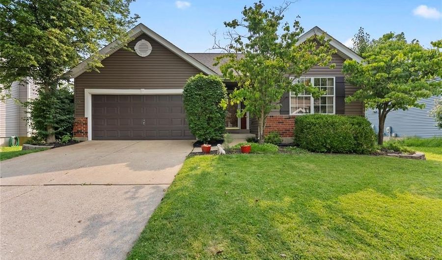 1708 Stoney Terrace Dr, Ballwin, MO 63021 - 3 Beds, 2 Bath