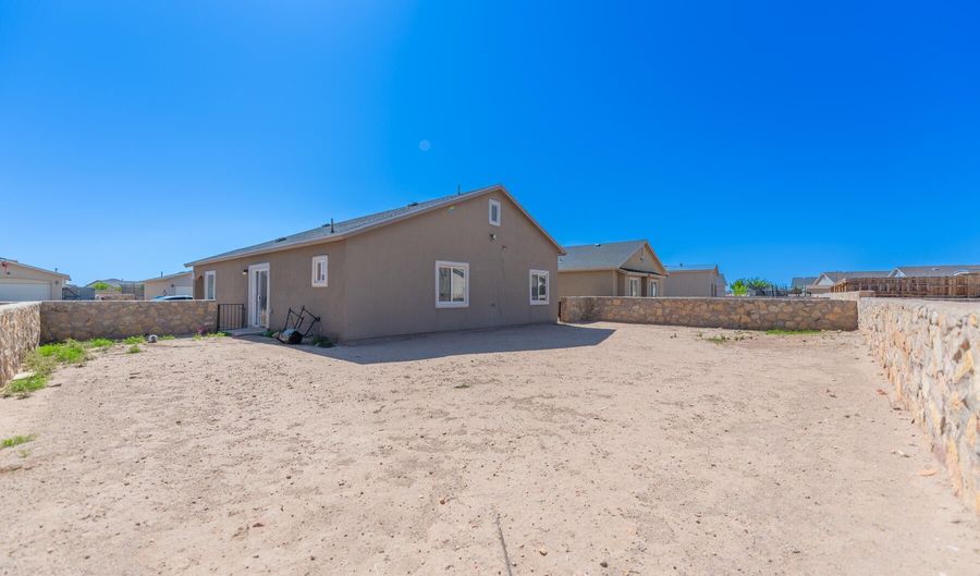 11588 FLOR DEL SOL, Socorro, TX 79927 - 4 Beds, 2 Bath