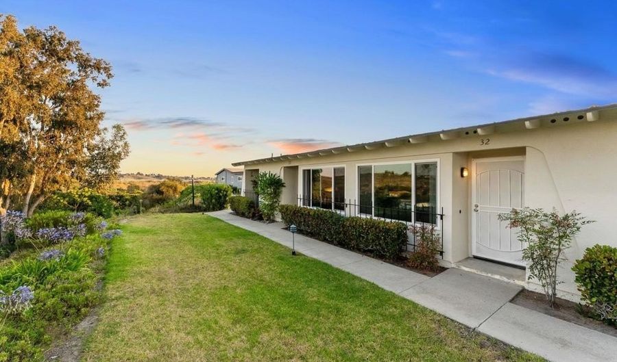 3839 Vista Campana S 32, Oceanside, CA 92057 - 2 Beds, 2 Bath