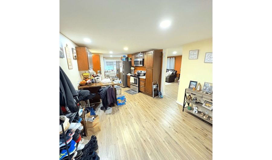 5335 DAISY St 148, Springfield, OR 97478 - 3 Beds, 2 Bath