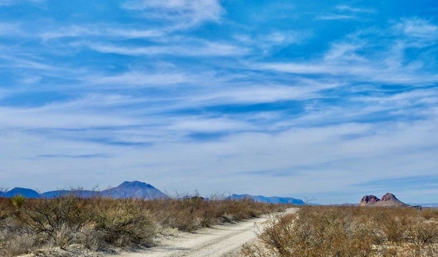 2980 Ruby Rd, Terlingua, TX 79852 - 1 Beds, 1 Bath