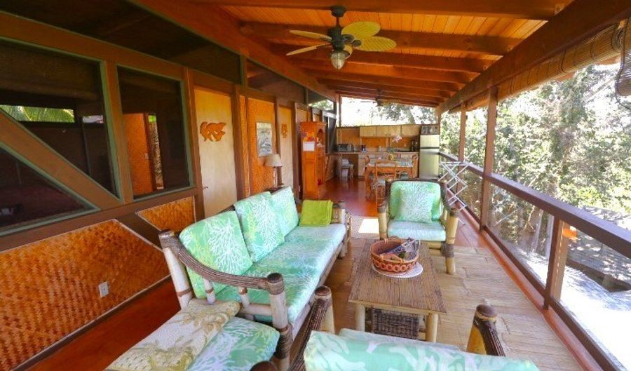 82-6286 PUUHONUA Rd, Captain Cook, HI 96704 - 5 Beds, 6 Bath