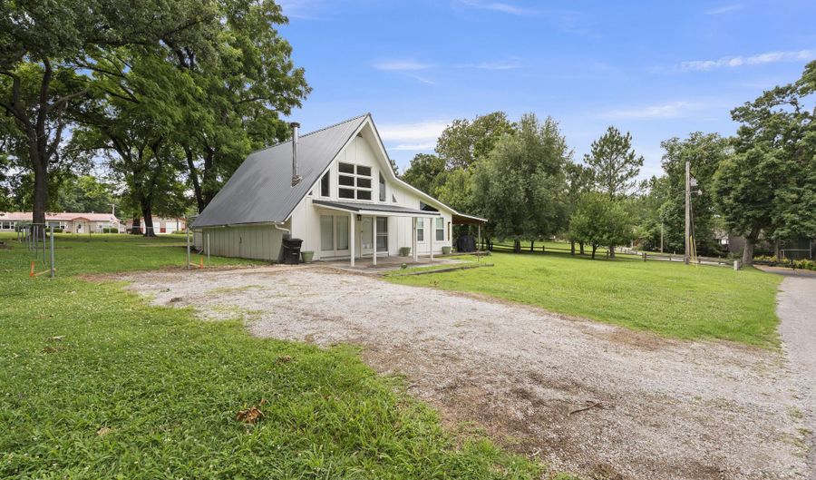 56309 E 289 Rd, Afton, OK 74331 - 3 Beds, 2 Bath