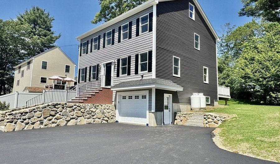 27 Pond Lane Ext, Billerica, MA 01821 - 3 Beds, 3 Bath