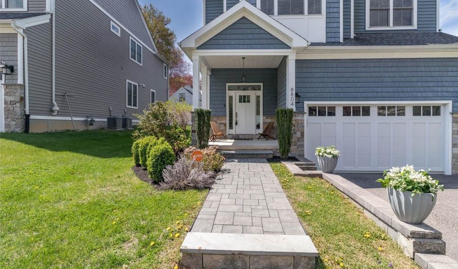 8804 WISSAHICKON Ave, Philadelphia, PA 19128 - 4 Beds, 4 Bath