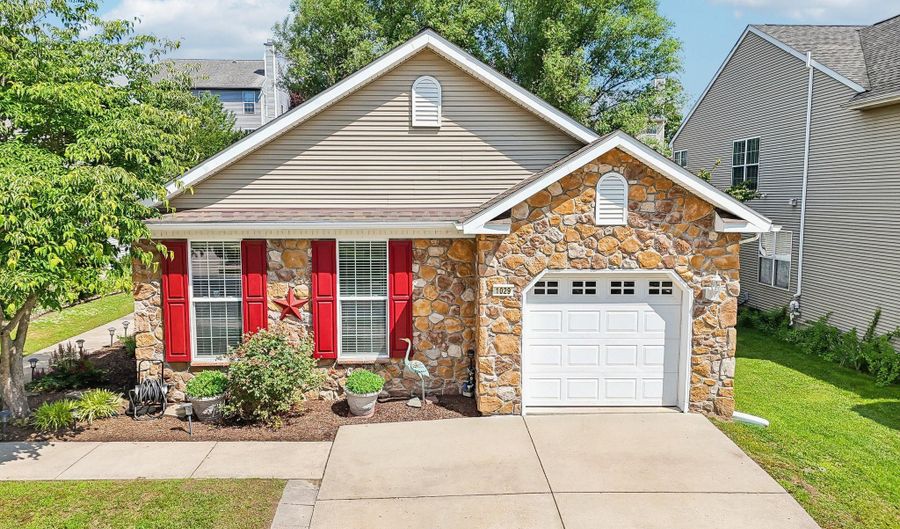 1029 SEARAY Ct, Abingdon, MD 21009 - 3 Beds, 2 Bath