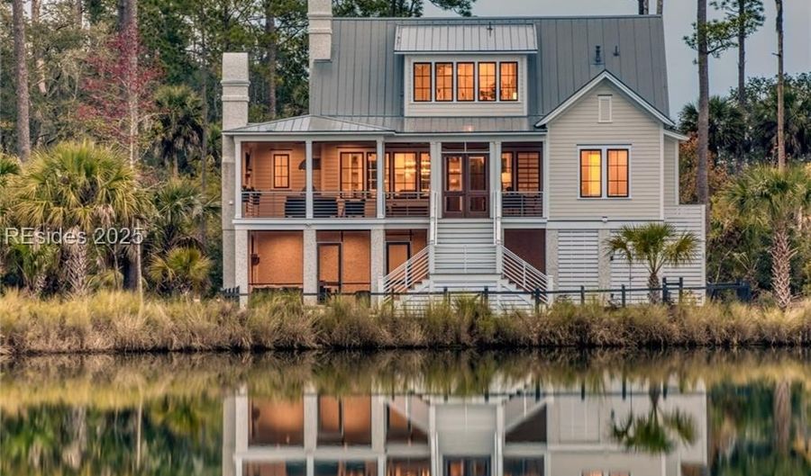 342 Corley St, Bluffton, SC 29910 - 4 Beds, 5 Bath