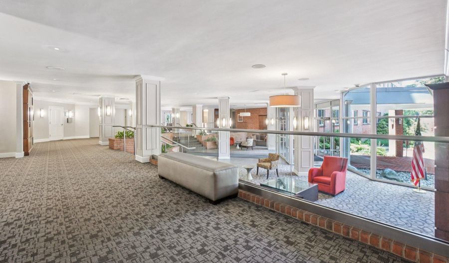 3000 SPOUT RUN Pkwy D212, Arlington, VA 22201 - 2 Beds, 1 Bath