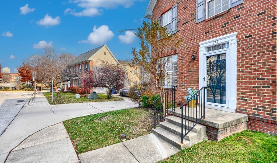 703 GEORGE St, Baltimore, MD 21201 - 4 Beds, 4 Bath