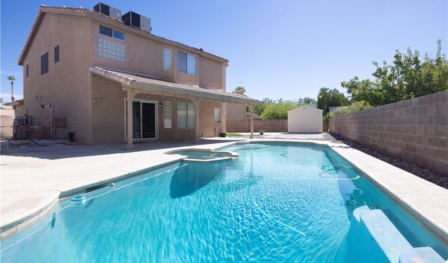 914 Crowfoot Cir, Henderson, NV 89014 - 4 Beds, 3 Bath