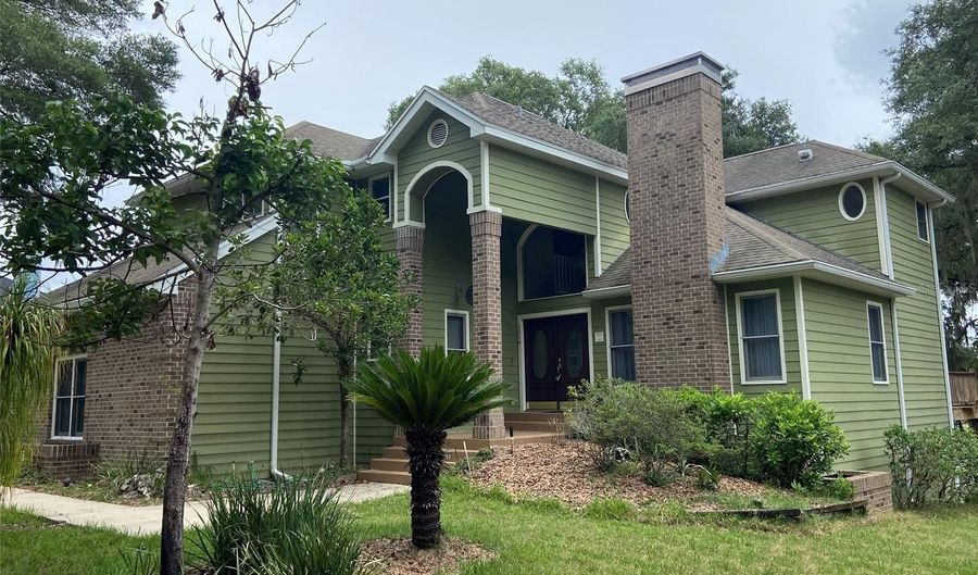 1016 LAKESIDE DR. Dr, Apopka, FL 32712 - 4 Beds, 3 Bath