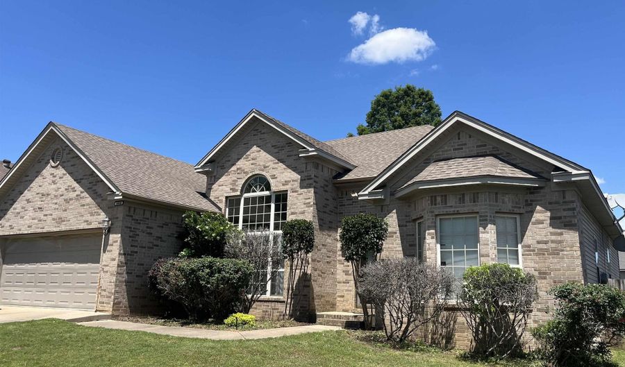 16918 Northfork Dr, Alexander, AR 72002 - 3 Beds, 2 Bath