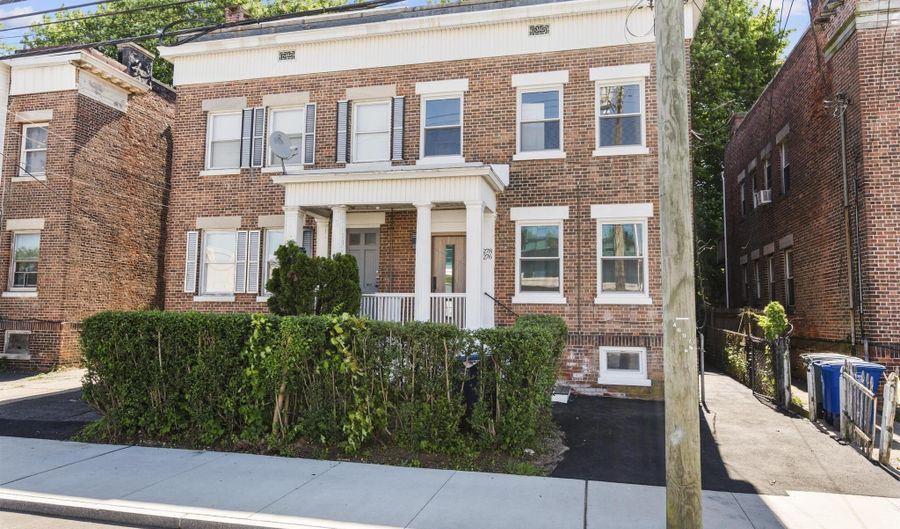 276 Bond St, Bridgeport, CT 06610 - 4 Beds, 2 Bath