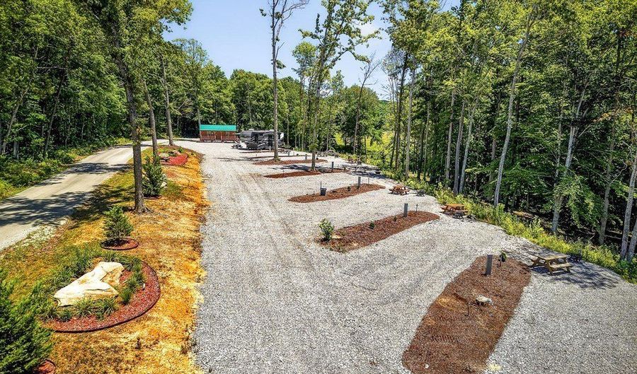 359 Allen Sells Ln, Alpine, TN 38543 - 1 Beds, 1 Bath