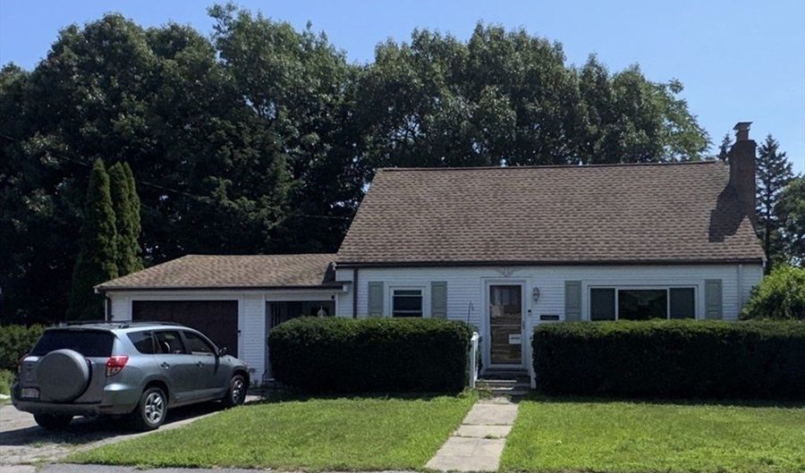115 Eastwood Circuit, Boston, MA 02132 - 3 Beds, 2 Bath