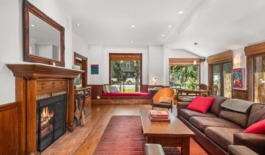 126 W FRANCIS St, Aspen, CO 81611 - 4 Beds, 3 Bath