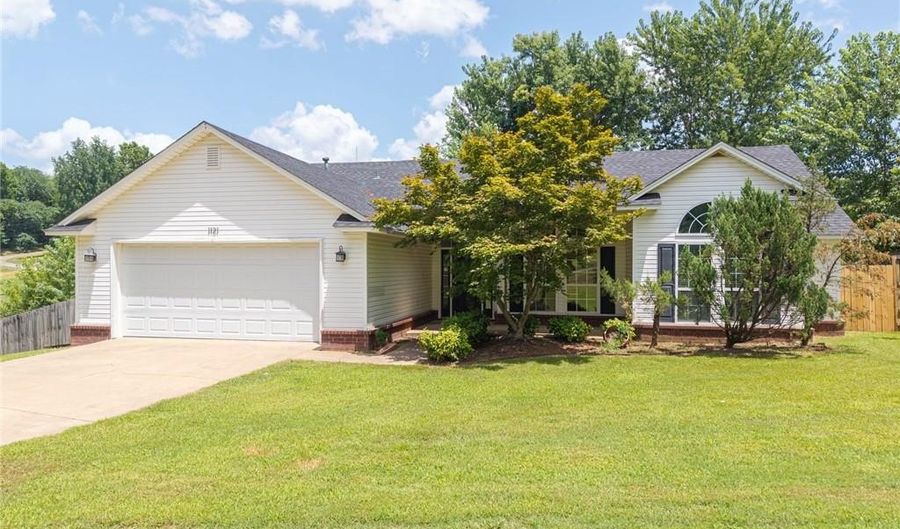 1121 Bourland St, Arkoma, OK 74901 - 3 Beds, 2 Bath