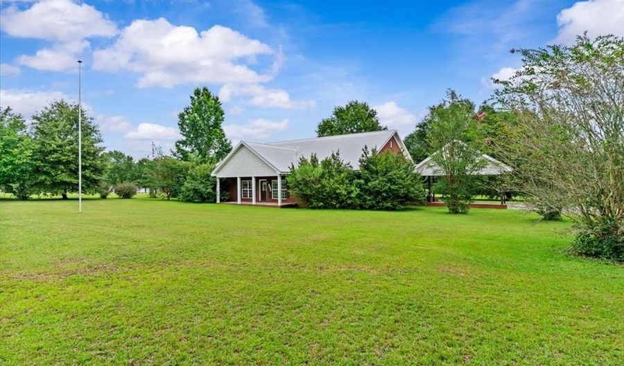 863 Cowarts Creek Rd, Ashford, AL 36312 - 3 Beds, 3 Bath