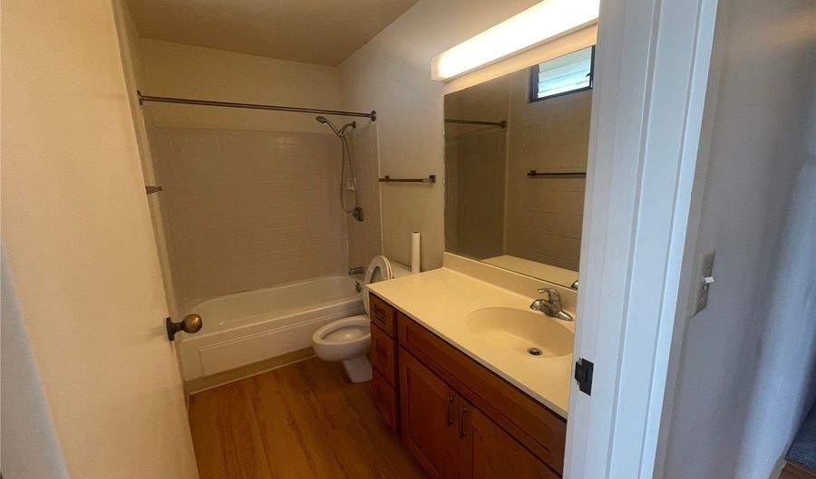 1314 Kinau St 204, Honolulu, HI 96814 - 2 Beds, 2 Bath