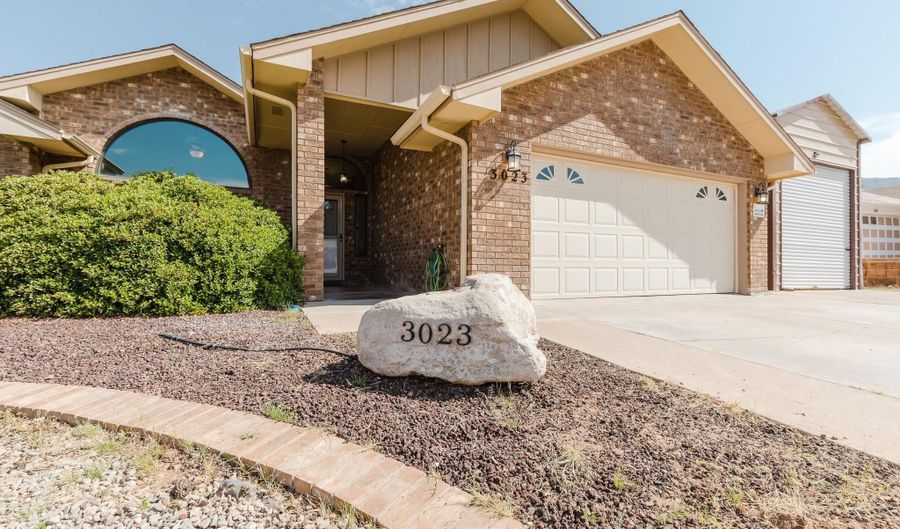 3023 Sunrise Ave, Alamogordo, NM 88310 - 4 Beds, 2 Bath