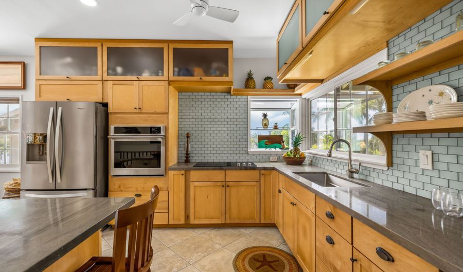 4087 ONI Pl, Kalaheo, HI 96741 - 5 Beds, 3 Bath