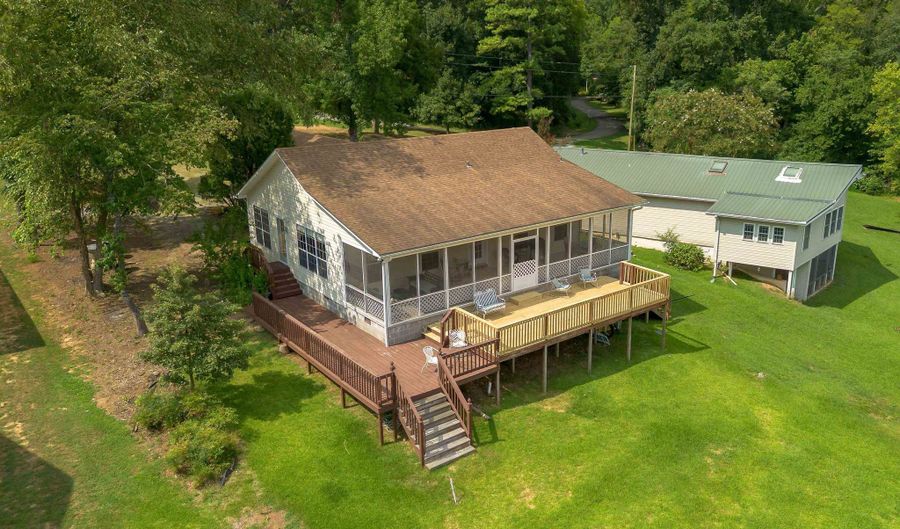9740 Sergeant Holden Ln, Athens, AL 35614 - 3 Beds, 2 Bath