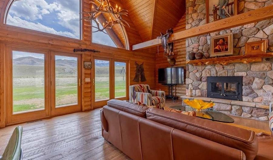 2433 Southfork Rd, Cody, WY 82414 - 3 Beds, 4 Bath