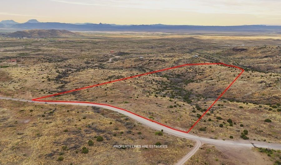 High Lonesome, Alpine, TX 79830 - 0 Beds, 0 Bath