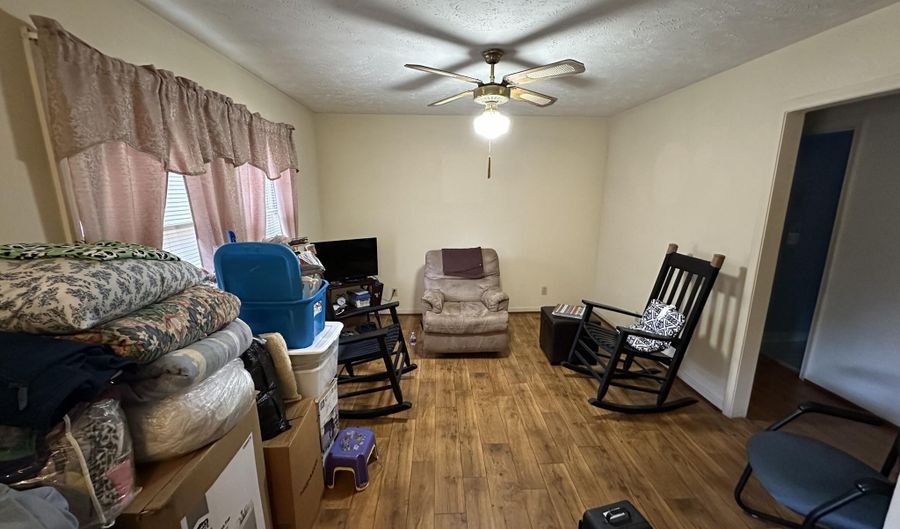 1751 S Highway 385, Bennettsville, SC 29512 - 3 Beds, 1 Bath