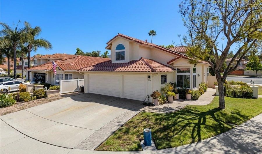 2236 Brookwood Ct, Escondido, CA 92026 - 4 Beds, 3 Bath