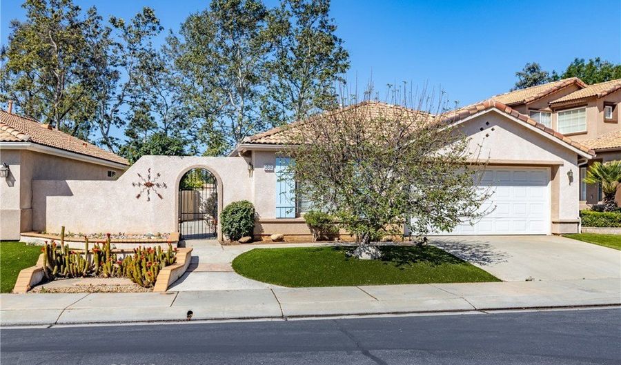 689 Twin Hills Dr, Banning, CA 92220 - 2 Beds, 2 Bath