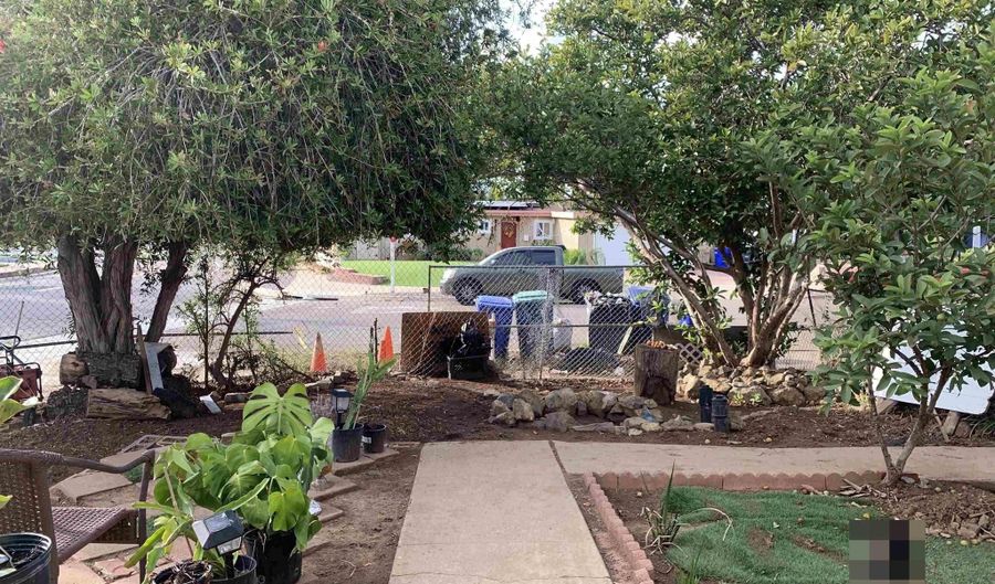 8603 Eileen St, Spring Valley, CA 91977 - 3 Beds, 2 Bath