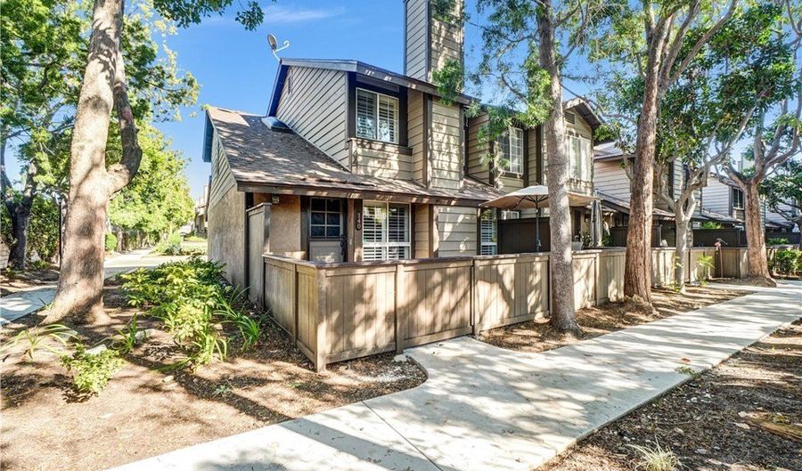 2325 S Mira Ct 140, Anaheim, CA 92802 - 2 Beds, 2 Bath