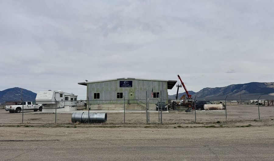 950 N McGill Hwy, Ely, NV 89301 - 0 Beds, 1 Bath