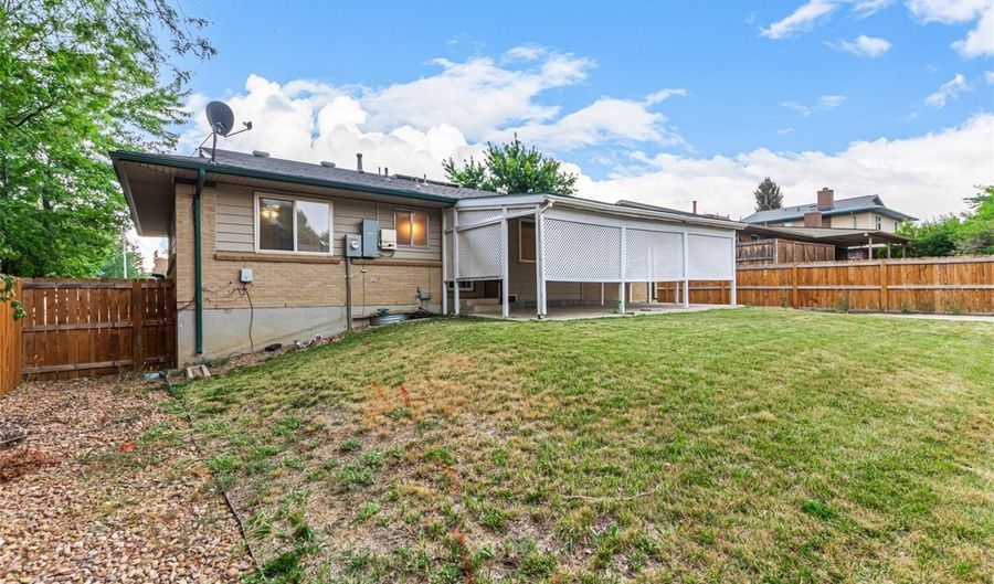 2535 S Pagosa St, Aurora, CO 80013 - 4 Beds, 3 Bath