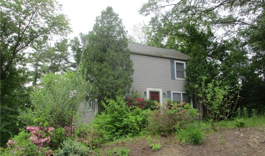 150 Prospect St, Lincoln, RI 02838 - 3 Beds, 2 Bath