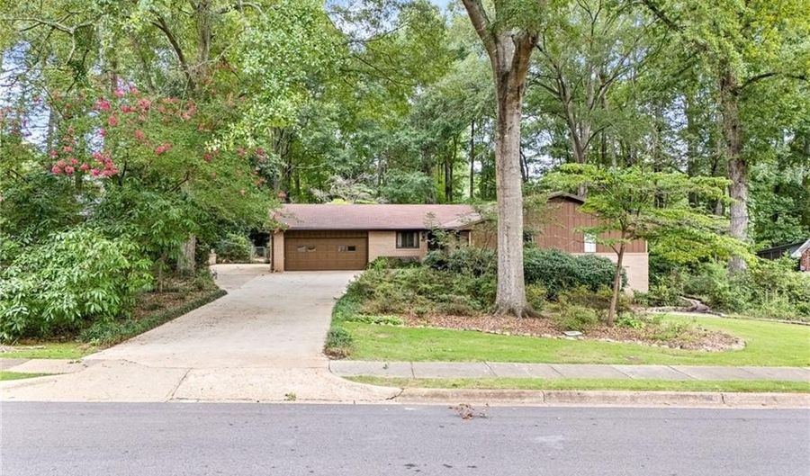 1219 OLD MILL Rd, Auburn, AL 36830 - 3 Beds, 2 Bath