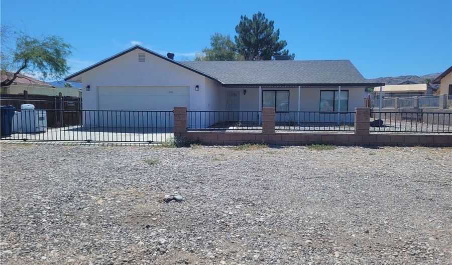 1529 Taylor Rd, Bullhead City, AZ 86442 - 3 Beds, 2 Bath